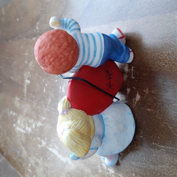 Cabbage Patch Kids Valentine Phone Call - Picture 2 of 6